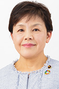 大関 衣世