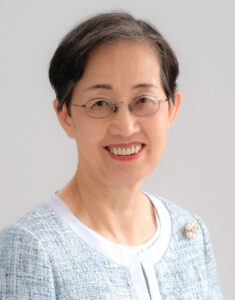 織部　ひとみ